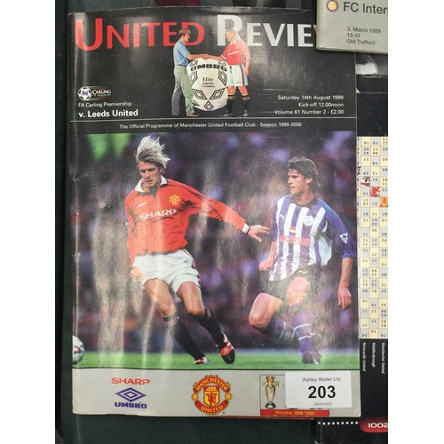 203 - A QUANTITY OF MANCHESTER UNITED REVIEWS, PLUS A CHAMPIONS LEAGUE PROGRAMME, MAN UTD V FC INTERNAZION... 