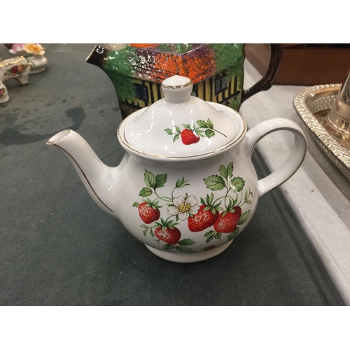 213 - FOUR COLLECTABLE TEAPOTS TO INCLUDE SADLER STRAWBERRY, SADLER HEXAGON SHAPE, ETC