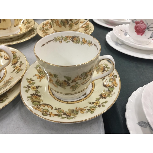 216 - A QUANTITY OF ELIZABETHAN 'AUTUMN SONG' CUPS, SAUCERS AND SIDE PLATES