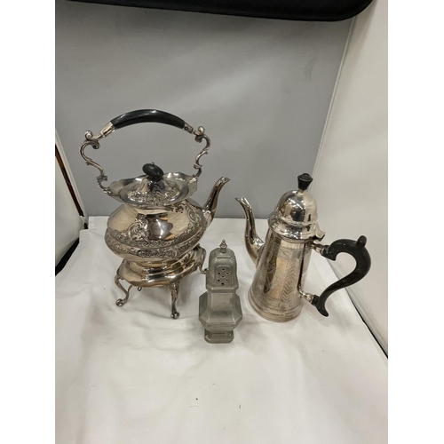 21 - THREE SILVER PLATED ITEMS TO INCLUDE A SPIRIT KETTLE, COFFEE POT AND A SUGAR SIFTER