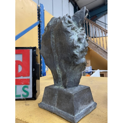45 - A RECONSTITUTED STONE BUST OF A WOLF