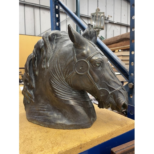50 - A RECONSTITUTED STONE BUST OF A HORSE HEIGHT 30CM