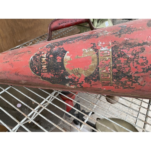 1272 - A VINTAGE MINIMAX FIRE EXTINGUISHER