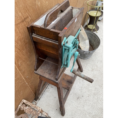 1299 - A VINTAGE WOODEN PULPER/JUICER WITH CAST IRON MECHANISM IN WORKING ORDER