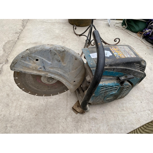 1344 - A MAKITA PETROL ENGINE STONE CUTTING SAW