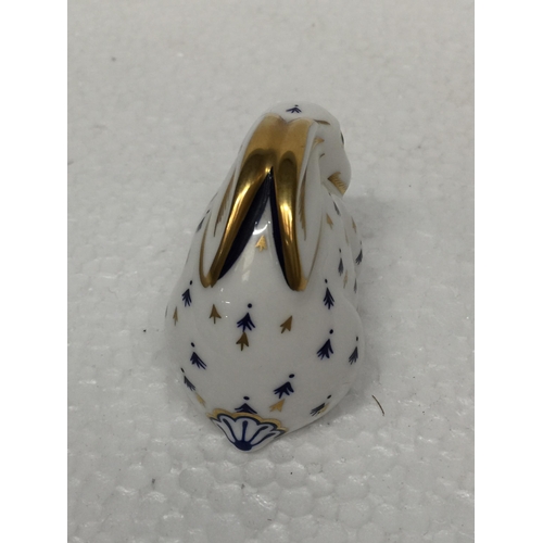 777 - A ROYAL CROWN DERBY RABBIT STOPPER