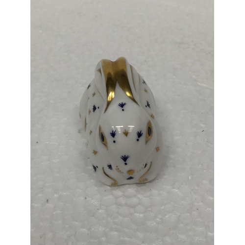 777 - A ROYAL CROWN DERBY RABBIT STOPPER