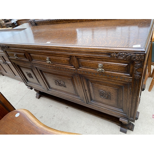 2466 - AN EARLY 20TH CENTURY OAK SIDEBOARD, 60