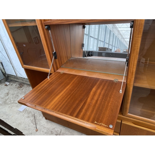 2469 - A RETRO TEAK LOUNGE UNIT/COCKTAIL CABINET, 72