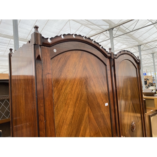 2475 - A VICTORIAN MAHOGANY TWO DOOR WARDROBE, 60