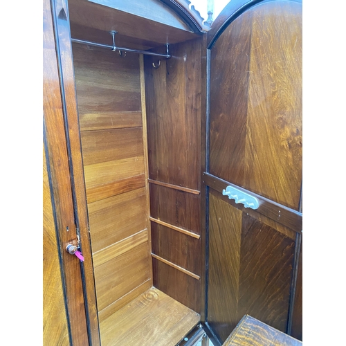 2475 - A VICTORIAN MAHOGANY TWO DOOR WARDROBE, 60