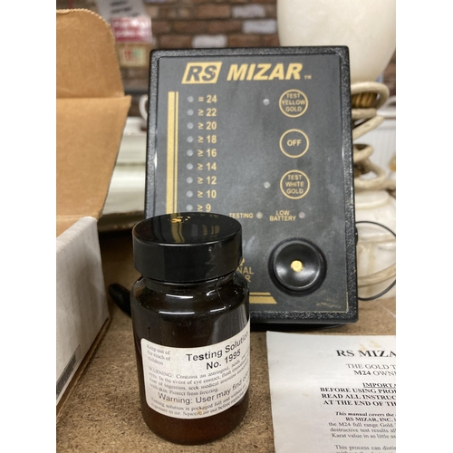 291 - A MIZAR PROFESSIONAL GOLD TESTER PLUS A TABLE LAMP BASE