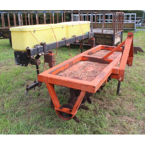 139 - RITCHIE GRASS SLITTER ONE OWNER FROM NEW + VAT