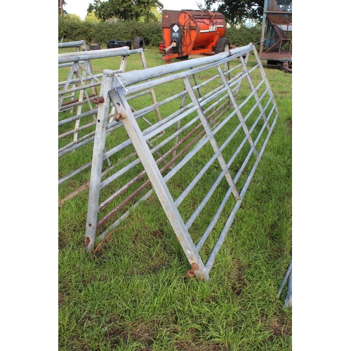 181 - 2 GI GATES 14' APPROX+ VAT