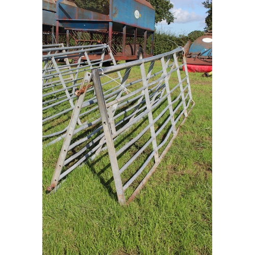 188 - 2 GI GATES 15' APPROX + VAT