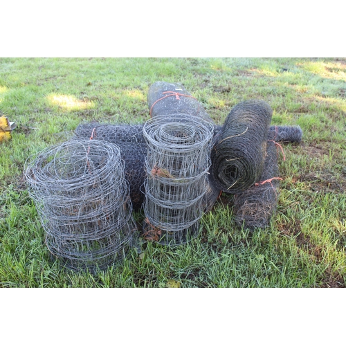 32 - 10 ROLLS OF WIRE + VAT