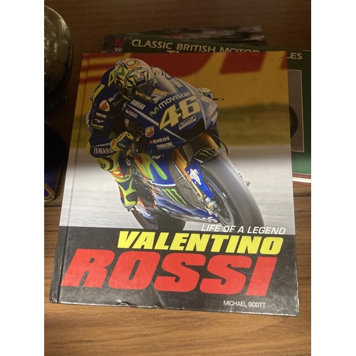 1115 - A QUANTITY OF MOTORCYCLING BOOKS TOINCLUDE FIM 1904-2004, MOTO GP, VALENTINO ROSSI, ETC