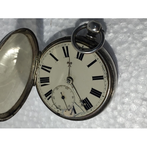 731 - A HALLMARKED LONDON SILVER POCKET WATCH DATED 1904 WITH DAMAGE TO FACE. GROSS WEIGHT 160 GRAMS, DIAM... 