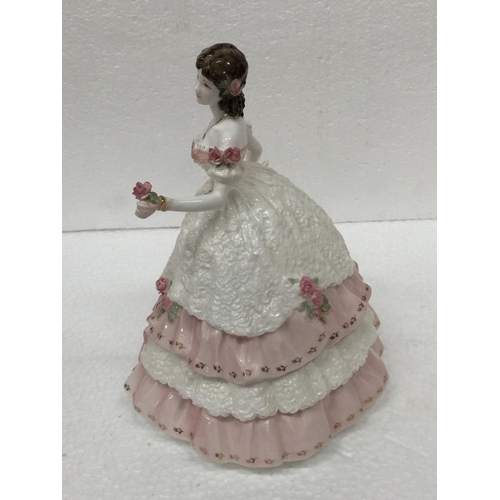 764 - A COALPORT HEIRLOOM FIGURINE OF THE YEAR 1997 'OLIVIA' LIMITED EDITION