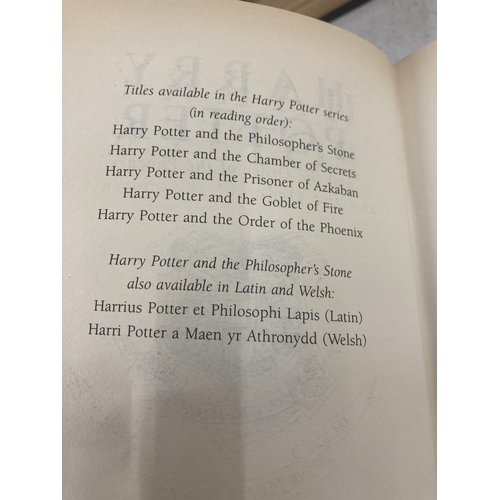 987 - A FIRST EDITION HARDBACK HARRY POTTER AND THE ORDER OF THE PHOENIX BY J.K. ROWLING WITH DUST JACKET ... 