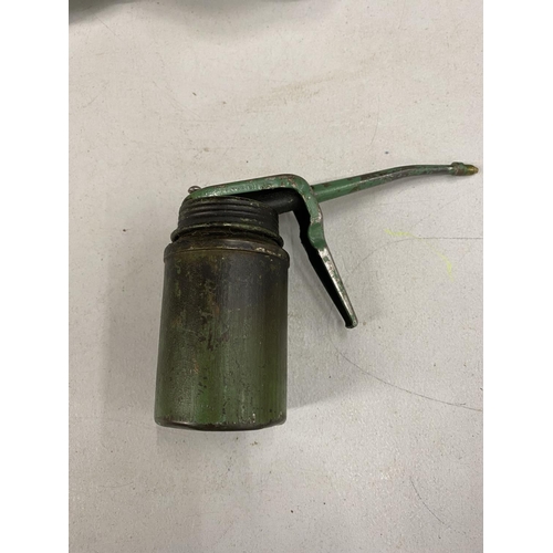 269A - A VINTAGE WESTCO OIL CAN