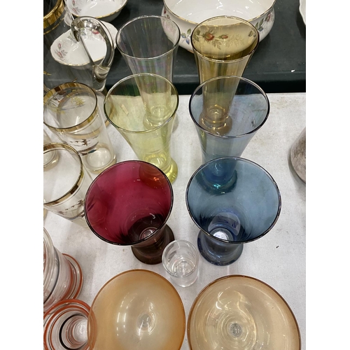 532 - A LARGE COLLECTION OF VARIOUS GLASSWARE