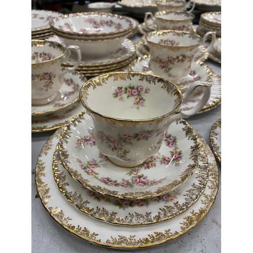 538 - A LARGE COLLECTION OF ROYAL ALBERT DIMITY ROSE SOME SECONDS