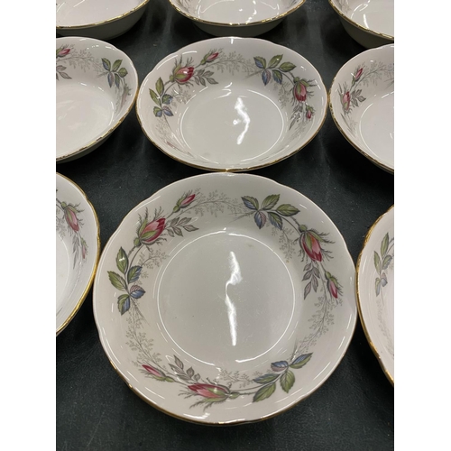 541 - A PARAGON BRIDAL ROSE SERVING DISH WITH ELEVEN  DESSERT BOWLS