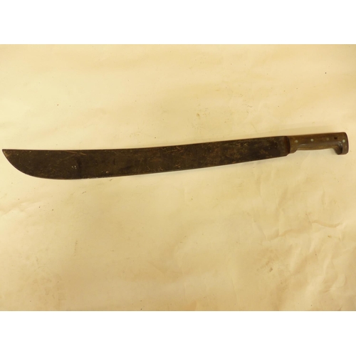 447 - A MID 20TH CENTURY NO.152 MACHETTE, 56CM BLADE