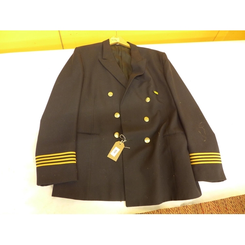 489 - A BOAC PILOTS JACKET