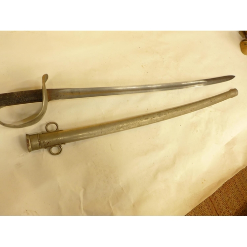 498 - A BRITISH 1885 PATTERN TROOPERS SWORD AND SCABBARD, 87CM BLADE WITH Y.C. MARKS