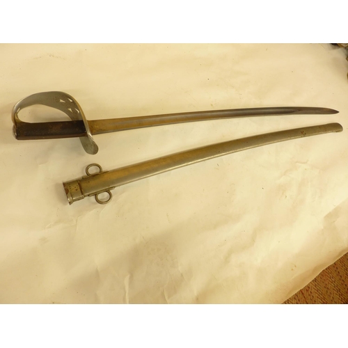 498 - A BRITISH 1885 PATTERN TROOPERS SWORD AND SCABBARD, 87CM BLADE WITH Y.C. MARKS