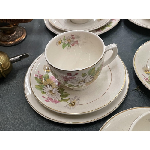 114 - A QUANTITY KIRKLANDS EMBASSY WARE TO INCLUDE FLORAL PATTERN CUPS, SAUCERS AND SIDE PLATES