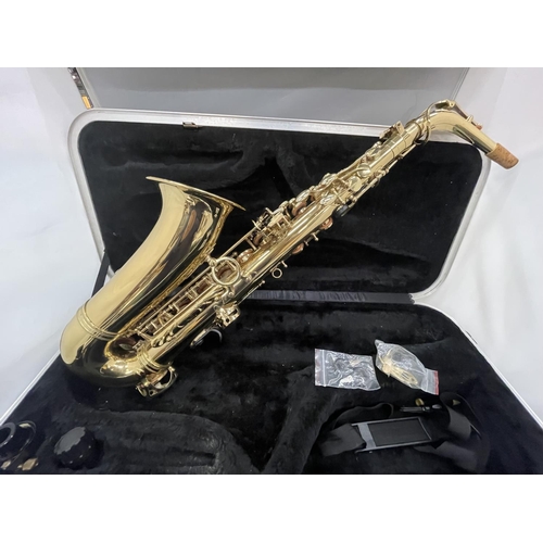 3 - AN EARLHAM PROFESSIONAL SERIES TWO SAXAPHONE IN CASE