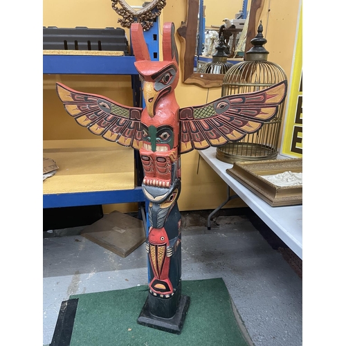 45 - A TOTEM POLE HEIGHT 150CM