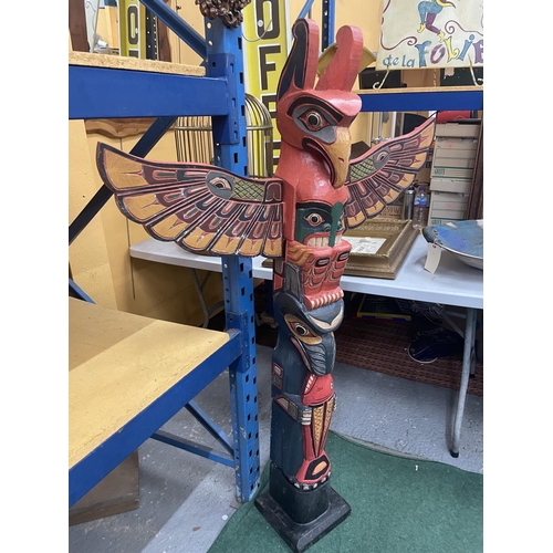 45 - A TOTEM POLE HEIGHT 150CM