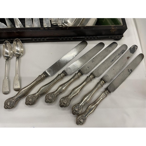 8 - A CANTEEN OF CUTLERY CONTAINING VARIOUS SILVER ITEMS TO INCLUDE GEORGIAN SPOONS, HALLMARKED SHEFFILE... 