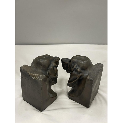 9 - A PAIR OF DOGS HEAD BOOK ENDS