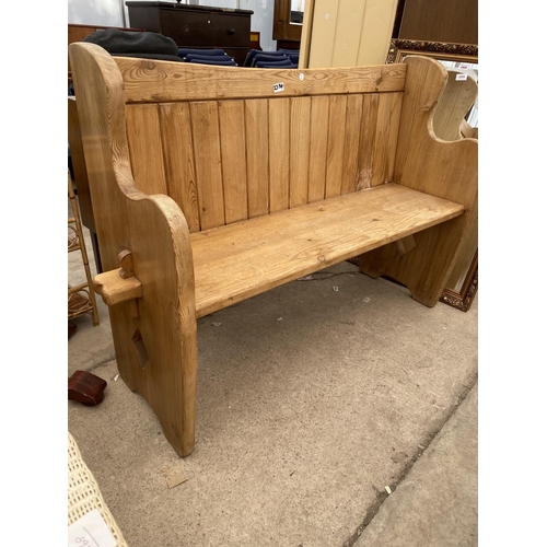 2394 - A MODERN PINE SETTLE, 48