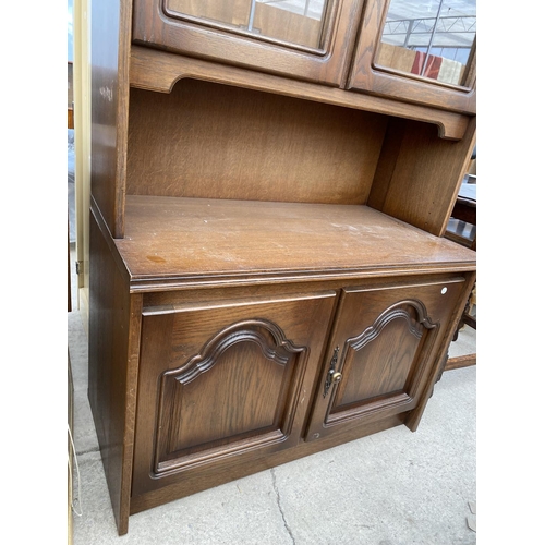 2396 - A MODERN TWO DOOR GLAZED AND LEADED DISPLAY CABINET WITH TWO CUPBOARDS TO THE BASE, 36