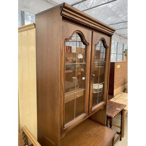 2396 - A MODERN TWO DOOR GLAZED AND LEADED DISPLAY CABINET WITH TWO CUPBOARDS TO THE BASE, 36