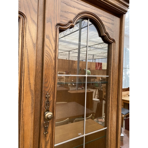 2396 - A MODERN TWO DOOR GLAZED AND LEADED DISPLAY CABINET WITH TWO CUPBOARDS TO THE BASE, 36