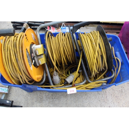 319 - BOX CABLE FOR ELECTRIC WELDER/BOX OF EXTENSION & SPLITTER BOX  PLUS TWO SETS OF JUMP LEADS  NO  VAT