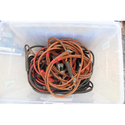 319 - BOX CABLE FOR ELECTRIC WELDER/BOX OF EXTENSION & SPLITTER BOX  PLUS TWO SETS OF JUMP LEADS  NO  VAT