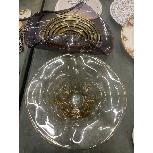 243 - TWO PIECES OF ART GLASS TO INCLUDE A PURPLE AND AMBER SWIRL BOWL