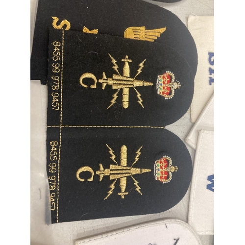 259 - A QUANTITY OF MILITARY ARM PATCHES