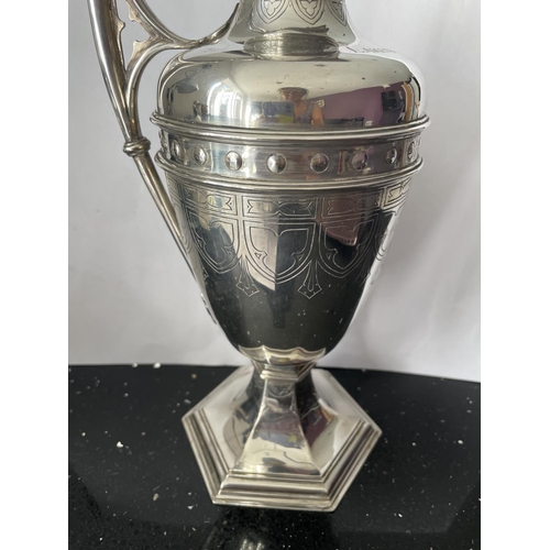 10A - A HALLMARKED LONDON SILVER 1925 CLARET JUG