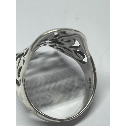 556 - FIVE VARIOUS MARKED SILVER RINGS