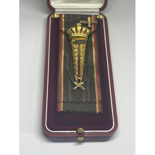 628 - A FRENCH MEDAL IN A PRESENTATION BOX