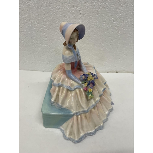 333 - A ROYAL DOULTON FIGURE DAY DREAMS HN 1731